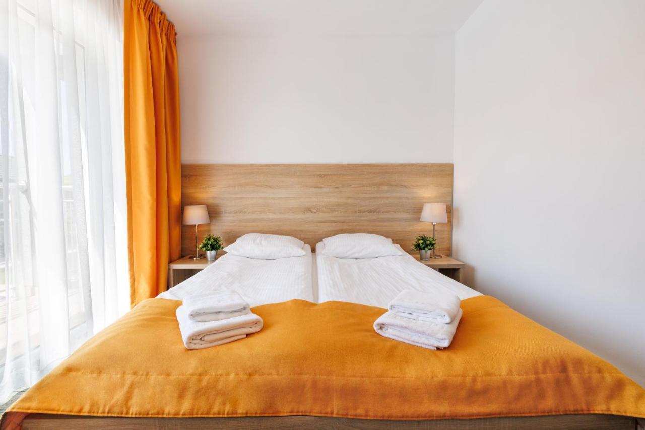 Seo2 Rewal - Apartamenty Z Osobnym Wejsciem, Grzany Basen, Darmowe Sauny, Parking, Grill, Wifi Exterior foto