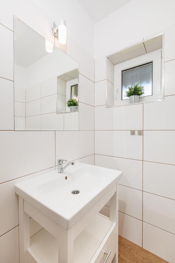 Seo2 Rewal - Apartamenty Z Osobnym Wejsciem, Grzany Basen, Darmowe Sauny, Parking, Grill, Wifi Exterior foto